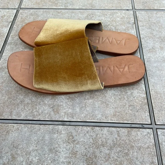 James Smith Off Duty Sandals in Velvet